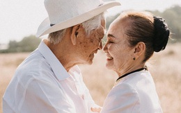 Dân mạng tan chảy trước bộ ảnh 'mái đầu bạc, tình yêu xanh' của cặp vợ chồng già