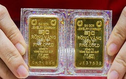 Giá vàng trong nước sáng 27/2 rớt mạnh, đắt hơn kỷ lục 8 triệu đồng/lượng so với vàng thế giới