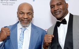 Mike Tyson tiến gần tới trận đại chiến với Evander Holyfield, gần 24 năm sau pha cắn tai gây chấn động