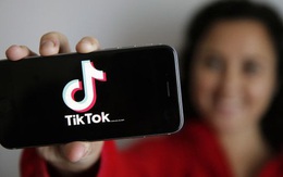 Cô gái tình cờ hóa giải được nỗi đau canh cánh hàng chục năm của cả đại gia đình nhờ... lướt clip TikTok