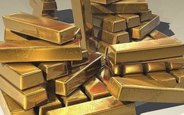 Anh lao công phát tài khi tìm thấy kho báu vàng bên trong thùng rác