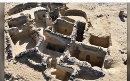 Tìm thấy tu viện Thiên Chúa Giáo cổ đại ở Ai Cập