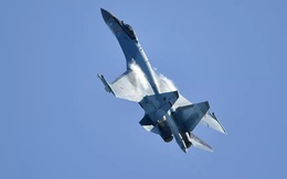 Tung đòn ở Syria, Su-35S Nga hạ gục F-35 Mỹ trong phút chốc?