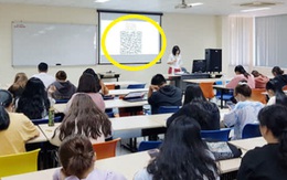 Cô giáo yêu cầu quét mã QR trước khi vào lớp, sinh viên làm theo rồi scan ra hàng tá thứ bất ngờ