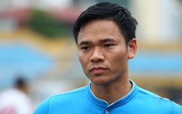 Thủ môn Nguyên Mạnh cầu mong Hà Nội FC cầm chân HAGL để Viettel hưởng lợi