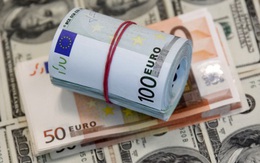 USD tiếp tục lao dốc xuống đáy 6 tuần, Euro đạt đỉnh 1,5 tháng
