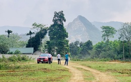 Theo chân nhà đầu tư đi buôn đất, lướt cọc trúng ngay trăm triệu, vào tiền lãi cả tỷ đồng trong vòng một tháng