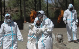 Dịch Covid-19 ở Ấn Độ: “Virus nuốt chửng chúng tôi như một con quái vật”