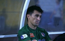 Lão tướng 36 tuổi của Sài Gòn khóc như mưa vì bất lực trước Viettel