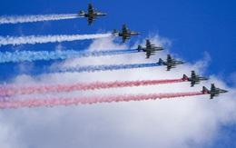 Choáng ngợp Không quân Nga diễn tập kỷ niệm 76 năm Ngày Chiến thắng