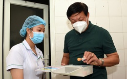 Thứ trưởng Bộ Y tế: Nghệ An tiếp tục nâng công suất xét nghiệm, quan tâm phòng dịch COVID-19 ở khu công nghiệp