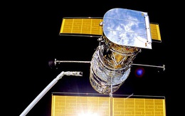 NASA kích hoạt phần cứng dự phòng, cố gắng ''cứu'' kính viễn vọng Hubble