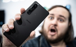 Không kết thúc bi đát như LG, điện thoại Sony vẫn sống, thậm chí vừa báo lãi cả trăm triệu USD nhờ chọn lối đi riêng: Nói không với người tiêu dùng đại chúng, chỉ bán smartphone đắt tiền