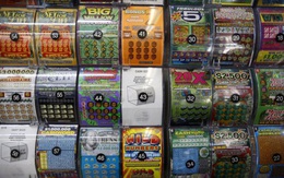 Tiêm vắc xin COVID-19 trúng xổ số 1 triệu USD