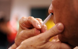 Thái Lan sắp thử nghiệm lâm sàng vaccine ngừa Covid-19 dạng xịt mũi