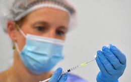 Covid-19: Nữ y tá Đức bị nghi tiêm nước muối thay vaccine cho gần 8.600 người lên tiếng