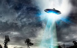 'UFO màu xanh kỳ lạ’ được nhìn thấy những 2 lần ở Canada