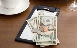 Nhà hàng sững sờ khi khách tip gấp nhiều lần giá trị hóa đơn vì lý do không tưởng