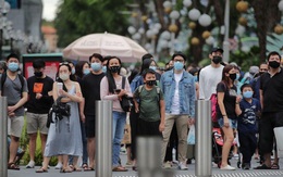 Singapore thấy "ánh sáng cuối đường hầm": Nâng dự báo tăng trưởng, tỷ lệ tiêm vaccine Covid-19 “mẫu mực”