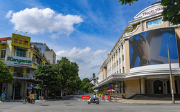 Hà Nội phong tỏa tòa HH4C chung cư KĐT Linh Đàm. Ngày 19/8, cả nước thêm 10.654 ca nhiễm COVID-19 mới