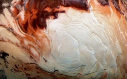 Những gì đang chảy trong ''hồ'' trên Sao Hỏa không phải là nước, mà là đất sét