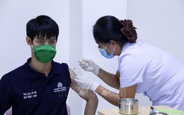 Lào gia hạn phong tỏa, đẩy mạnh tiêm chủng vaccine ngừa COVID-19
