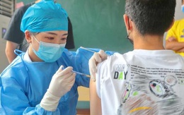 Trung Quốc bắt đầu tiêm mũi vaccine Covid-19 tăng cường