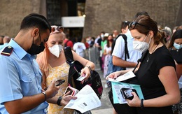 Từ 1/10, những người muốn vào Vatican cần phải có thẻ xanh COVID-19