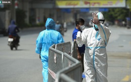 Việt Nam thêm 9.706 ca mắc Covid-19. Nữ bác sĩ bị cách chức trưởng khoa vì không đi chống dịch, Bí thư Tỉnh ủy trực tiếp đối thoại