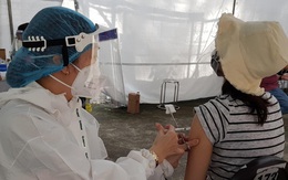 TPHCM tạm ngừng sử dụng một lô vắc xin ngừa COVID-19