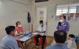 Bí thư phường ở Bình Dương xin lỗi công khai người phụ nữ bị đưa đi lấy mẫu xét nghiệm Covid-19