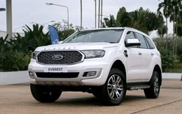 Ngoài giảm sốc hơn 100 triệu, Ford Everest lấy gì để 'vượt mặt' Toyota Fortuner, Hyundai SantaFe?