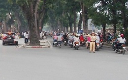 Cấm xe nhiều tuyến phố Hà Nội phục vụ chợ hoa Tết Nhâm Dần