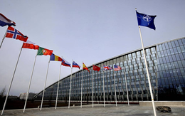 Các nước NATO đe dọa “gói trừng phạt chưa từng có” với Nga