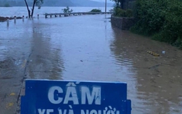 Phú Yên: Một thị trấn bị cô lập hoàn toàn do mưa lớn