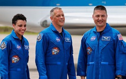 Phi hành đoàn NASA trở về Trái đất an toàn