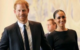 Phim của Harry - Meghan bị hoãn chiếu giữa ồn ào Vua Charles bị bôi nhọ