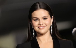 Selena Gomez dương tính với COVID-19, hủy bỏ nhiều chương trình
