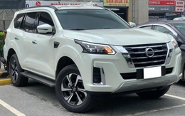 Nissan Terra 2022 bất ngờ xuất hiện tại đại lý Việt Nam: Giá dự kiến 1,1 tỷ đồng, ghế nỉ, động cơ xăng 2.5L