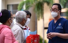 85% nhân viên y tế xuất hiện triệu chứng lâm sàng sau mắc Covid-19