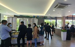 “Trong cái khó ló cái khôn”: Nhà đầu tư tận dụng thời thế để kiếm tiền tỉ giữa biến động