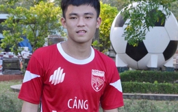 'Thần đồng bóng đá' Việt Nam giải nghệ ở tuổi 27, chuyển sang bán quần áo