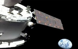 Hình ảnh không gian đầu tiên gửi từ tàu thám hiểm Mặt trăng Orion