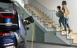 Chưa có nhà riêng đừng đòi sắm ô tô điện!