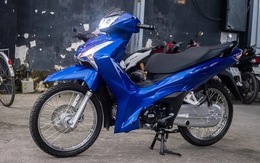 Chi tiết Honda Wave 125i đời 2023 đầu tiên VN: Giá 86 triệu, nhập Thái, có công nghệ tự động tăng xích