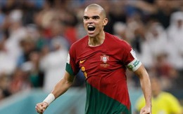 Cùng Bồ Đào Nha vào vòng 1/8 World Cup 2022, Pepe đi vào lịch sử