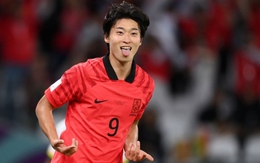 'Nam thần' tuyển Hàn Quốc ghi 2 bàn trong 3 phút gây sốt mạng xã hội