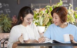 Nghe mẹ chồng tương lai bàn chuyện tiền sính lễ mà tôi cay xè mắt