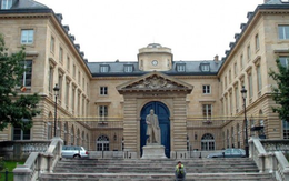 Trường Đại học 'trẻ' nhất thế giới: Đứng đầu nước Pháp, từng có 28 cựu sinh viên đoạt giải Nobel