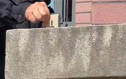 Điện thoại iPhone ‘không hề hấn gì’ khi rơi thẳng xuống từ tầng 26